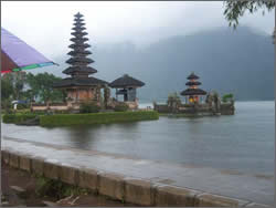 Lake Beratan Lake Beratan