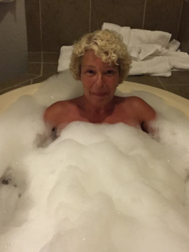 Traditional piccy of Pat in the spa bath
